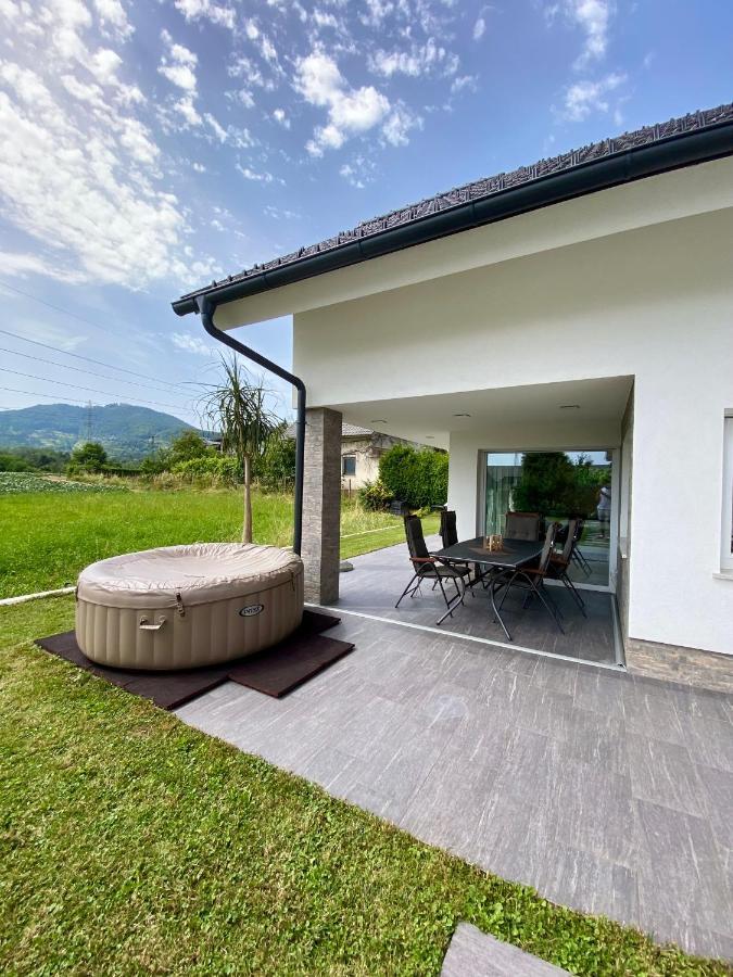 Hisa Helena Villa Kranj Exteriör bild